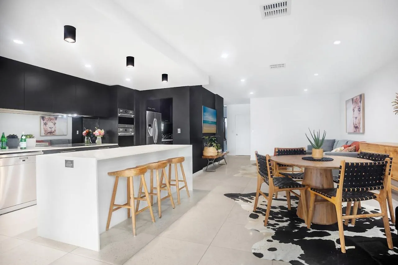 Vila Executive, Modern Waterfront House Maroochydore Prázdninový dům