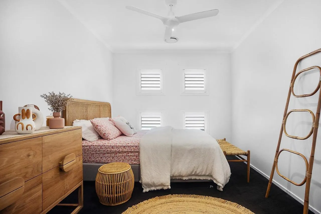 Holiday home Executive, Modern Waterfront House Villa Maroochydore